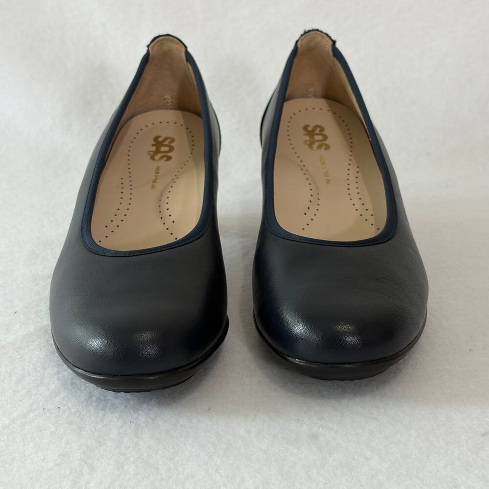 SAS Dress Shoes Womens 7.5 Dark Blue Block Low Heel Round Toe Cushioned Comfort - Picture 8 of 13